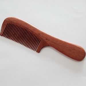 Peigne en bois